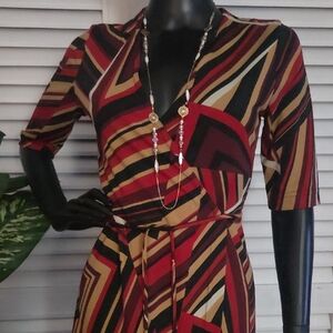 La Belle Stylish Red and Black Ensemble